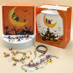 Set kotak hadiah perhiasan anak, gelang kalung pesona manik-manik anak-anak, Set kotak kejutan DIY Halloween kreatif buatan tangan