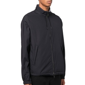 Chaqueta Cortavientos Deportiva de Nailon Informal de Moda OEM, Impermeable, con Logotipo Personalizado Estampado para Hombre - Product Image 5