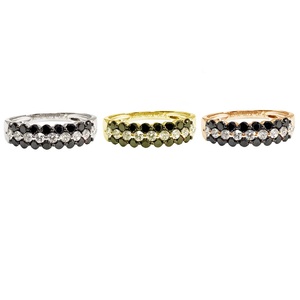 Anillo de Boda de Oro Rosa Sólido de 18K con Diamantes Negros para Mujer, Directo de Fábrica en China, Moderno, para Aniversarios, Compromisos y Fiestas - Product Image 4