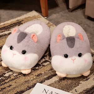 Pantuflas de Peluche de Anime Personalizadas Zapatos de Algodón para Interiores Zapatillas de <span class=keywords><strong>Pikachu</strong></span> de Felpa de Algodón Grueso y Cálido para el Piso - Product Image 3