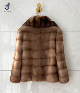 Veste en <span class=keywords><strong>fourrure</strong></span> de <span class=keywords><strong>vison</strong></span> naturelle d'approvisionnement d'usine <span class=keywords><strong>manteau</strong></span> de <span class=keywords><strong>fourrure</strong></span> de <span class=keywords><strong>vison</strong></span> véritable pour l'hiver pour femmes de la mode - Product Image 2