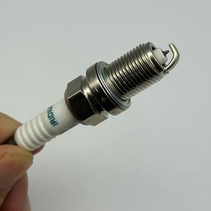 Piezas de automóvil Punta azul Doble iridio Platino Bujía 90919-01210 Ajuste 90919-01210 <span class=keywords><strong>denso</strong></span> - Product Image 3