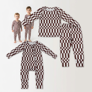 Conjunto de pijama de otoño para bebés varones, de manga larga, con estampado a cuadros marrones, top y pantalón, con cremallera. - Product Image 1