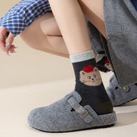 Chaussettes mi-mollet pour femmes, automne-hiver, nouvelles chaussettes en coton à motifs de dessins animés, chaussettes décontractées pour femmes, vente en gros
