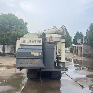 Moissonneuses-batteuses de haute qualité récoltent des <span class=keywords><strong>grains</strong></span>. - Product Image 4