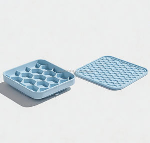 Mangkuk Makan Anjing Silikon Persegi Efek Geometris Berbintik Desain Baru <span class=keywords><strong>2026</strong></span> - Product Image 6