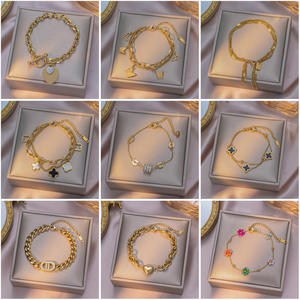 Pulsera de acero titanio sin decolorar para mujer, estilo lujo, trébol de cuatro hojas, doble capa, baño de oro, joyería de mano - Product Image 5