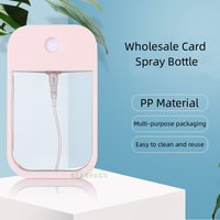 Atomiseur de parfum à pompe en plastique pour pulvérisateur de carte de crédit de 45ml PETG PP flacon pulvérisateur portable de poche rechargeable pour désinfectant pour les mains