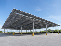 Structure de stationnement solaire en aluminium pour voitures, abri solaire commercial, service d'installation EPC, fourniture directe usine