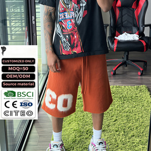 Shorts amples tricotés sur mesure OEM pour homme, en laine imprimée, style jogger de basketball, longueur genou, avec cordon de serrage, en tissu maille mohair, style pull - Product Image 1