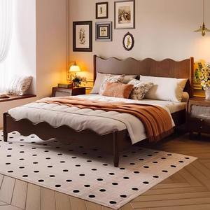 Lit en bois massif à design ondulé, 17,5 cm de hauteur pour robot aspirateur, montage facile, mobilier de chambre romantique pour couples et familles - Product Image 5