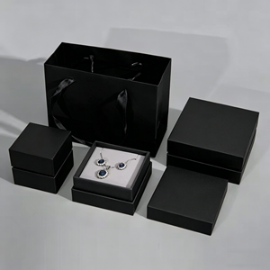 Fuyi's best-selling jewelry packaging <b>boxes</b> in black and gray velvet, perfect for storing rings, <b>earrings</b>, and necklaces. - Product Image 2