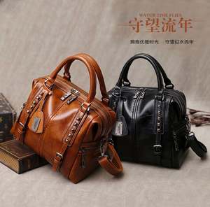 Dropshipping Shopify Sacs à main et à bandoulière pour femmes pour le quotidien Rétro Spacieux en forme d'oreiller en cuir ciré à l'huile Grande capacité - Product Image 6