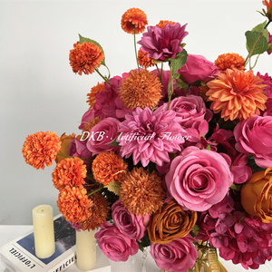 Boules de fleurs DKB 45 cm orange et rose vif, romantiques et vibrantes, en soie, roses et dahlias artificiels faits à la main - Product Image 4