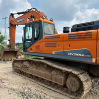 Excavatrice sur chenilles hydraulique Doosan DX380 d'occasion, 38 tonnes, état d'origine, faible nombre d'heures de fonctionnement, entièrement révisée, durable