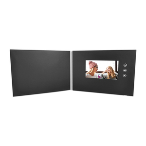Carte de vœux vidéo compacte de 5 pouces, rechargeable, personnalisable, prend en charge les formats JPEG/<span class=keywords><strong>GIF</strong></span>/BMP MP3/MP4 pour l'immobilier/les associations caritatives/les commémorations de bébés - Product Image 4