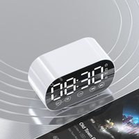 Cadeau d'entreprise promotionnel, solaire portable, alimenté par 1.3 DC pour haut-parleur V2.0, autonomie de la batterie de 15 à 20 heures, support de téléphone LED RGB, radio FM