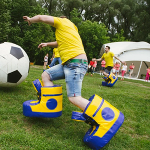 Juego Inflable de Fútbol Gigante, Juego de Fútbol Cómico en Zapatos Enormes para Adultos - Product Image 1