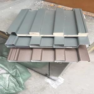 Panneaux sandwich pour toiture d'usine, remplissage en polyuréthane, <span class=keywords><strong>isolation</strong></span>, composite double couche, alliage d'aluminium, tuile de grande muraille extérieure - Product Image 4