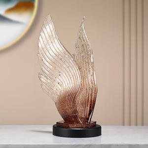 Résine abstraite moderne Artisanat Sculpture Ornement Imitation Glacé Maison Bijoux Résine transparente Hôtel Clubhouse Accessoires - Product Image 4