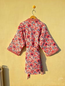 เสื้อคลุมผ้าฝ้ายพิมพ์ลายบล็อกทำมือ ลายดอกไม้ แจ็คเก็ตกิโมโนฤดูหนาว สีเบจ แต่งขอบลายทาง สไตล์โบฮีเมียน เสื้อผ้าผู้หญิง ไซส์เดียว - Product Image 6