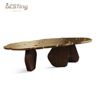 Ensemble de table à manger de restaurant de luxe moderne, meubles, plateau en métal doré, table à manger complète