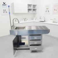 Table de traitement complète en acier inoxydable pour vétérinaires avec tiroirs de rangement et poteau porte-perfusion pour examen en clinique vétérinaire