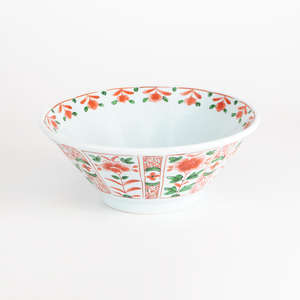 Cuenco de porcelana japonesa de cerámica blanca con un hermoso patrón - Product Image 3