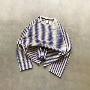 Camiseta personalizada de cuello redondo, estilo oversized, de alta calidad, estilo urbano, 100% algodón, térmica, de manga larga para hombre, a rayas. - Product Image 4