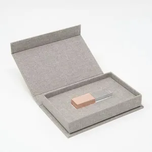 Kotak foto Linen hadiah pernikahan OEM kotak kemasan kaku kardus Flash drive USB cetak casing kotak foto Linen
