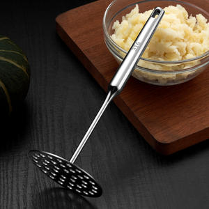 Outils <span class=keywords><strong>de</strong></span> cuisine polisseuse à pommes <span class=keywords><strong>de</strong></span> terre en acier inoxydable presse-purée nourriture pour bébé purple pomme <span class=keywords><strong>de</strong></span> terre citrouille ménage presse-boue - Product Image 4
