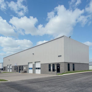 Edificio de almacén y taller de acero prefabricado, cobertizo de metal versátil para almacenamiento, logística y planta industrial - Product Image 3