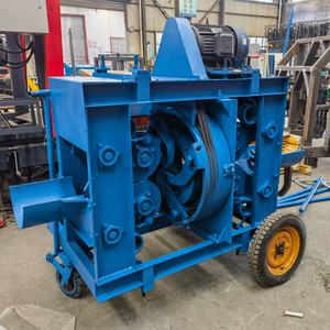 Décortiqueuse d'arbres mobile, machine à écorcer le bois, 15 kW 380V, faible taux de perte de bois - Product Image 5