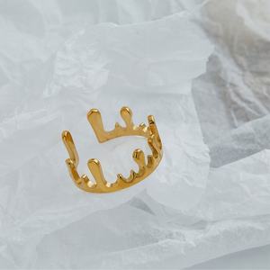 แหวนแต่งงาน/หมั้น ชุบทอง 14k 18k คุณภาพดี ทนทาน ราคาแพง แหวนสแตนเลสทรงมงกุฎสำหรับผู้หญิง - Product Image 5