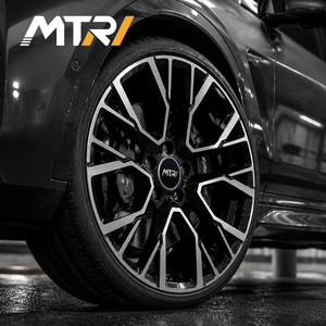 Rueda de Aleación MTRI <span class=keywords><strong>Blade</strong></span> <span class=keywords><strong>Runner</strong></span> Sport SUV 20x8.0, Diseño Flow Formed, Negro Brillante, Cinco Radios Angulares Mecanizados - Product Image 4