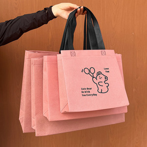 Bolsa de Regalo de Tela No Tejida Personalizada de Fábrica, Bolsa de Compras Reutilizable Multicolor con Logotipo de Marca, Perfecta para Tiendas Minoristas - Product Image 1