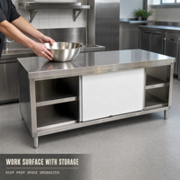 Table de travail de cuisine en acier inoxydable commercial avec armoire à porte coulissante et étagères ouvertes, table de préparation et de rangement pour restaurant