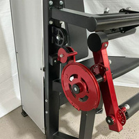 Machine professionnelle de musculation des quadriceps et des ischio-jambiers à charge libre pour extensions et curls des jambes en salle de sport