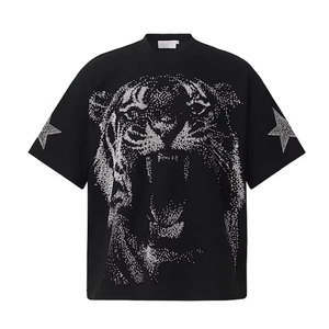 Camiseta de Manga Corta para Hombre, Estilo Urbano, 230g, Tejido Combinado, Estilo Vintage Hip Hop Oscuro, Diseño Rey León con Pedrería, Detalle de Estrella - Product Image 1