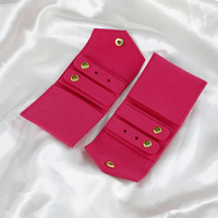 Rouleau organisateur de bijoux de voyage en microfibre avec logo personnalisé rouleau de bijoux de voyage pour boucle d'oreille bague collier pochette