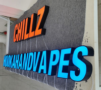 Enseigne publicitaire extérieure étanche en acier inoxydable avec lettres en relief 3D éclairées par LED, logo de marque personnalisé