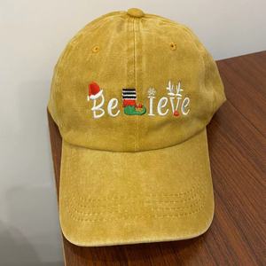 Gorras de béisbol de algodón ajustables para hombres y mujeres Merry con logotipo personalizable de diseño de vacaciones de Navidad bordado - Product Image 6