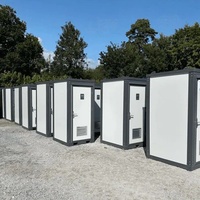 Maisons conteneurs portables modernes WC couleur personnalisée écologiques durables panneaux sandwich usage parc GUOWEI