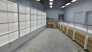 <span class=keywords><strong>Vitrine</strong></span> de présentation moderne et luxueuse pour bijouterie, design intérieur personnalisé, bois, verre, éclairage LED, étanche, écologique - Product Image 4