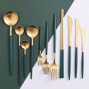 Cuillère de table Royal Green en acier inoxydable 304, couverts de luxe dorés pour steak - Product Image 1