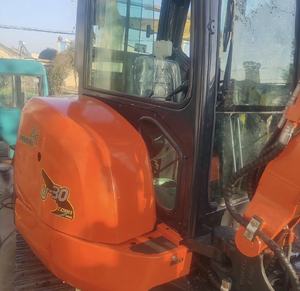 Miniexcavadora de cadenas U30 de 3 toneladas usada de segunda mano para rompedor de motor, caja de cambios, cilindro hidráulico HAWE, modelo 2023 - Product Image 5