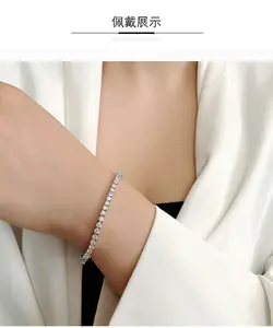 Vier Klauen Armband High Carbon Diamant Voll diamant Nische Koreanische Version Sterling Silber super funkelnden Schmuck für Frauen