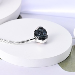 Pulseira DIY de Corrente de Cobra em Liga Metálica Banhada a Prata com Pingente de Frasco de Perfume, Laço, Coração e Unicórnio – Presente - Product Image 3