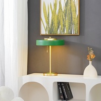 Couleurs personnalisables de haute qualité design doré de luxe hôtel chevet maison salon décoratif nordique moderne lampe de table LED