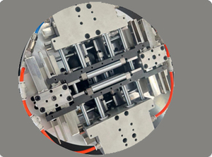 Mandrin de serrage pneumatique rotatif à 4 mâchoires de 350 mm pour machine de découpe laser numérique spéciale pour tubes - Product Image 2